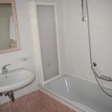 Hotel Mignon 3*
